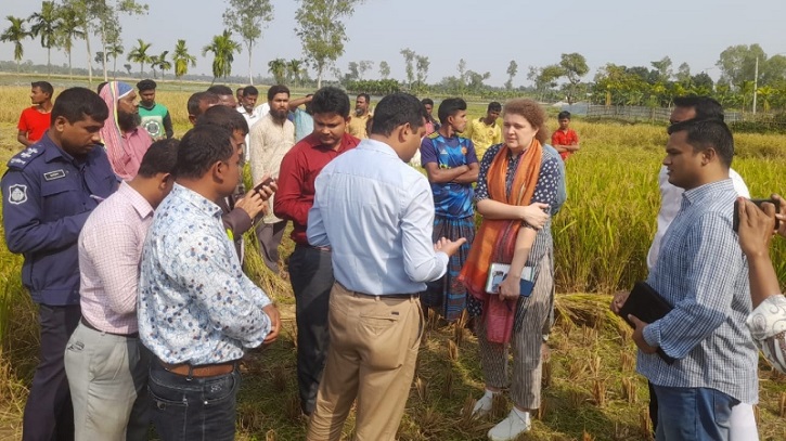 কৃষকের সমস্যা-সম্ভাবনা জানলেন আমেরিকান এগ্রিকালচার এটাসে সারা গিল