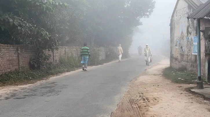 Dinajpur shivers as temperature drops to 13.5°C