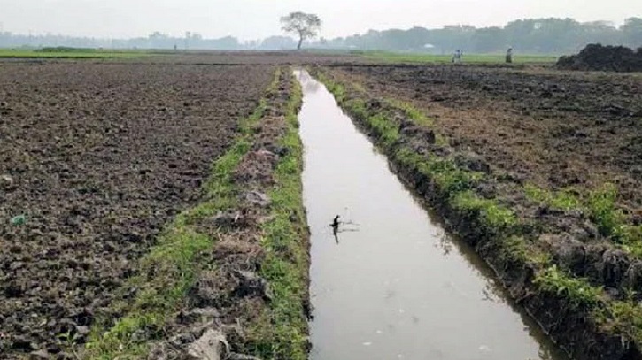 ড্রেনেজ ব্যবস্থাপনার অভাবে ৪২০ একর জমির চাষাবাদ ব্যাহত