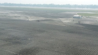 তিস্তা নদীতে নাব্য সংকট তীব্র, আয় বন্ধ নৌ শ্রমিক-জেলের